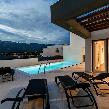 Christian Direkt Am *