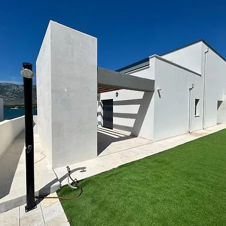 Christian Direkt Am *