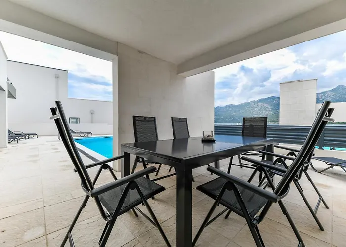 Christian Direkt Am Villa *